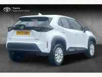 Usado Toyota Yaris Cross 116 HP (85 kW) 2023 Branco SUV