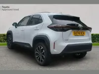 Used Toyota Yaris Cross Design 116 HP (85 kW) 2024 White SUV