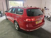 Used VW Passat Sportline 105 HP (77 kW) 2011 Red Estate