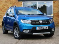 Used Dacia Sandero Comfort 90 HP (66 kW) 2019 Blue Hatchback
