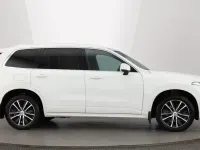 Used Volvo XC90 Momentum 235 HP (172 kW) 2021 Metallic  ice white SUV