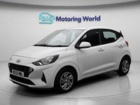 Used Hyundai i10 SE 67 HP (49 kW) 2022 White Hatchback