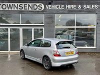 Begagnad Honda Civic Type R 197 HK (144 kW) 2004 Silver Halvkombi