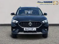 Usado MG ZS Exclusive 105 HP (77 kW) 2023 Preto SUV