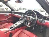 used Porsche 911 2dr PDK