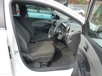 Used Chevrolet Aveo LTZ 100 HP (73 kW) 2012 White Hatchback