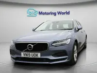 Second-hand Volvo V90 Momentum 190 CP (139 kW) 2019 Albastru Break