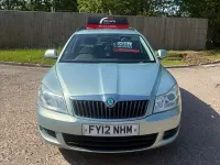 Begagnad Skoda Octavia SE 105 HK (77 kW) 2012 Grön Kombi