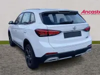 Używany MG ZS SE 192 KM (141 kW) 2025 Biały Hatchback