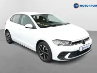 Begagnad VW Polo Life 2022 Vit Halvkombi