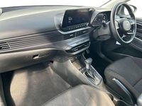 Usado Hyundai Bayon Premium 100 HP (73 kW) 2023 Verde SUV
