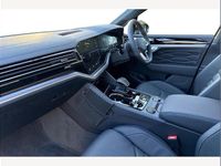 New VW Touareg R 462 HP (339 kW) 2025 Black SUV