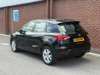 Usado Seat Arona SE 2018 Preto SUV