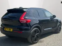Usado Volvo XC40 Plus 197 CV (144 kW) 2025 Negro SUV