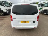 Usado Mercedes Vito 2021 Branco Van