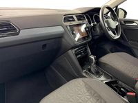 Usado VW Tiguan Life 150 CV (110 kW) 2021 Gris SUV