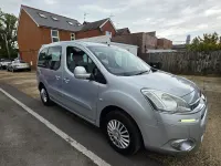 Usado Citroën Berlingo VTR Sport 90 HP (66 kW) 2012 Prateado Monovolume