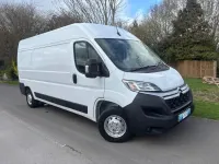 Usado Citroën Relay 140 HP (102 kW) 2022 Branco Van