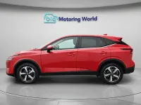 Used Nissan Qashqai N-Connecta 140 HP (102 kW) 2022 Red SUV