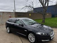 Używany Jaguar XF Portfolio 2015 Szary Kombi
