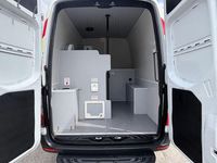 Used Mercedes Sprinter Progressive 150 HP (110 kW) 2021 White Van