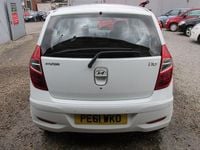 Used Hyundai i10 Active 86 HP (63 kW) 2011 White Hatchback