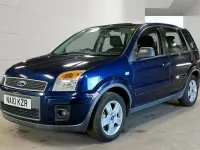 Used Ford Fusion Zetec 68 HP (50 kW) 2010 Blue Hatchback