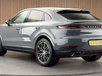 Used Porsche Cayenne 354 HP (260 kW) 2024 Grey SUV