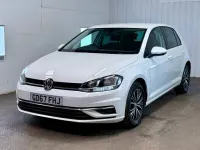 Used VW Golf VII SE 115 HP (84 kW) 2018 White Hatchback