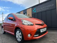 Used Toyota Aygo 68 HP (50 kW) 2013 Orange Hatchback