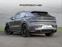New Porsche Cayenne Turbo E-Hybrid 729 HP (536 kW) 2025 Grey SUV