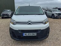 Used Citroën Dispatch 2019 White MPV