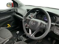 Used Vauxhall Viva 75 HP (55 kW) 2017 Red Hatchback