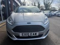 Used Ford Fiesta Zetec 100 HP (73 kW) 2015 Silver Hatchback