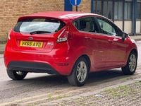 Used Ford Fiesta Zetec 2015 Red Hatchback