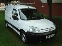 Used Citroën Berlingo 90 HP (66 kW) 2004 White MPV