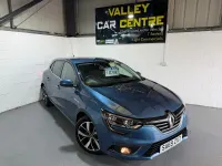 Used Renault Mégane Iconic 2019 Blue Hatchback