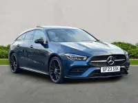 Gebraucht Mercedes CLA220 AMG Line Premium Plus 2023 Blau Limousine