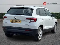 Used Skoda Karoq SE 116 HP (85 kW) 2019 White SUV