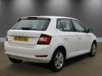 Used Skoda Fabia SE 60 HP (44 kW) 2020 White Hatchback