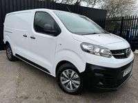 Used Vauxhall Vivaro 100 HP (73 kW) 2023 White MPV