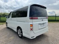 Used Nissan Elgrand 2006 White MPV