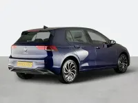 Used VW Golf VIII Life 110 HP (80 kW) 2023 Blue Hatchback
