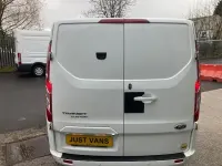 Used Ford Transit Custom Limited 130 HP (95 kW) 2023 White Van