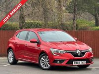 Used Renault Mégane IV Play 140 HP (102 kW) 2019 Red Hatchback