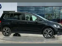 Used VW Touran SEL 150 HP (110 kW) 2025 Black MPV