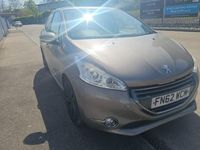 Second-hand Peugeot 208 115 CP (84 kW) 2012 Gri Hatchback