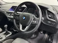 Used BMW 118 Sport Line 150 HP (110 kW) 2020 Blue Hatchback