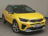 Usado Kia Stonic GT-Line S 118 CV (86 kW) 2023 Amarillo SUV