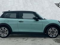 Gebraucht Mini Cooper Hatch 154 PS (113 kW) 2024 Grün Kleinwagen